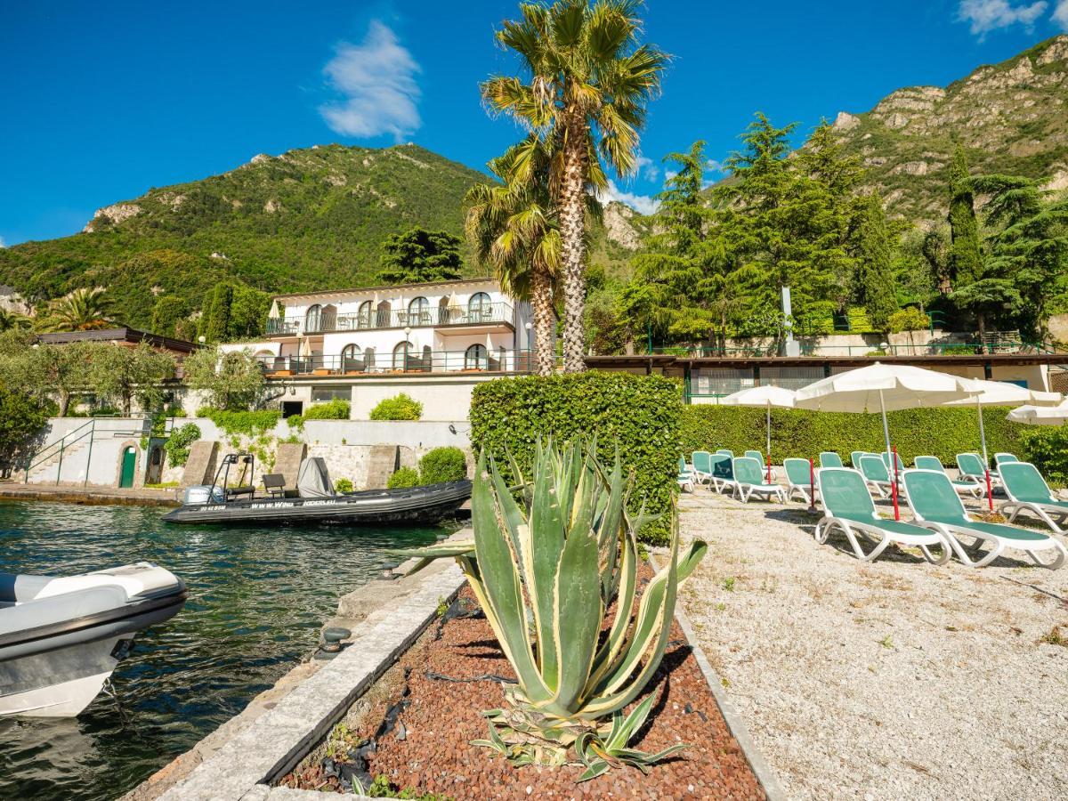 Hotel Leonardo Da Vinci Limone sul Garda Εξωτερικό φωτογραφία