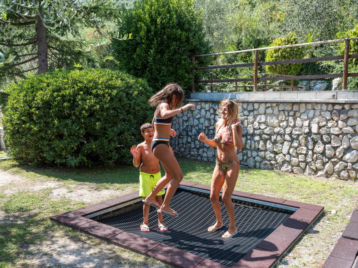 Hotel Leonardo Da Vinci Limone sul Garda Εξωτερικό φωτογραφία
